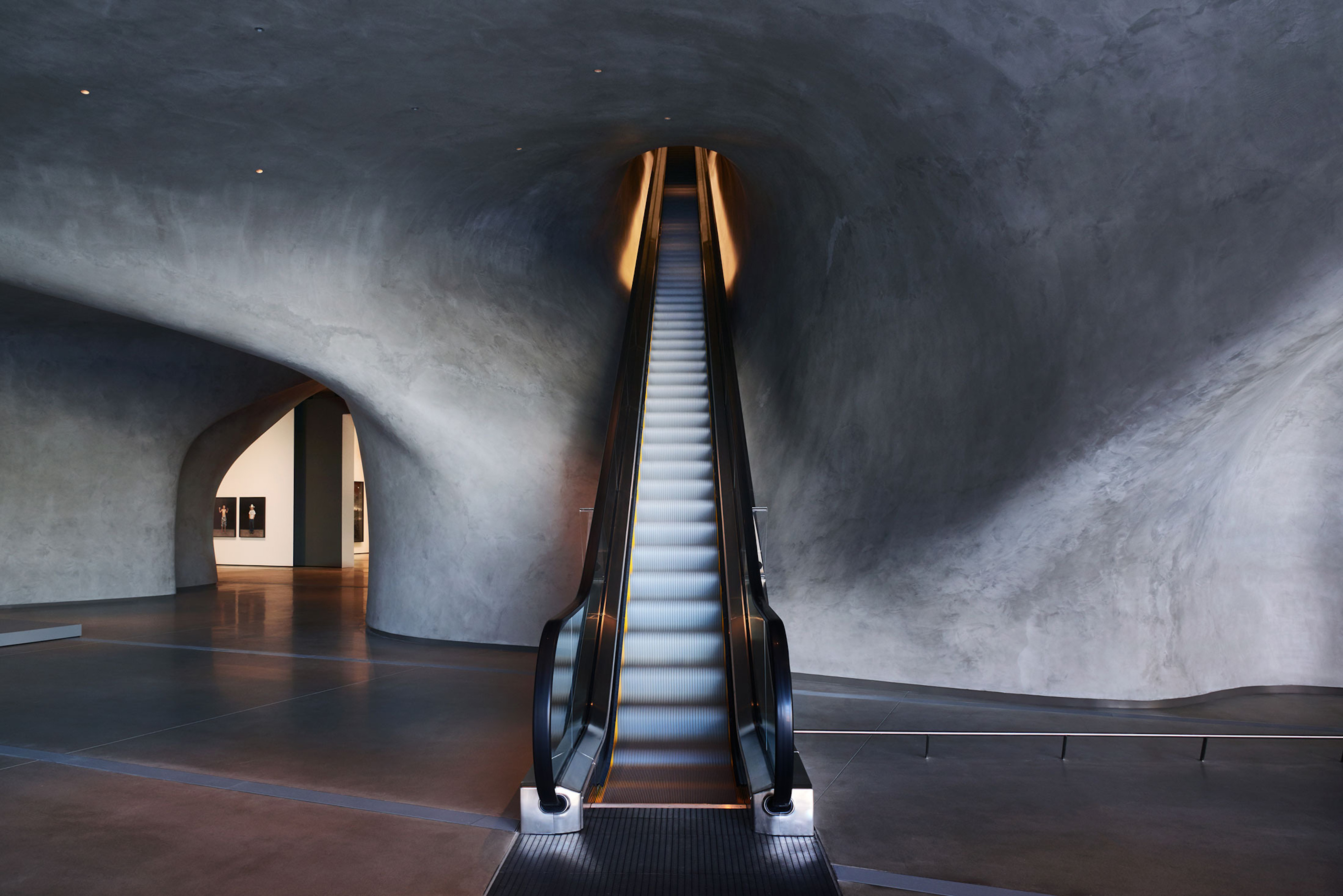 Broad museum escalator