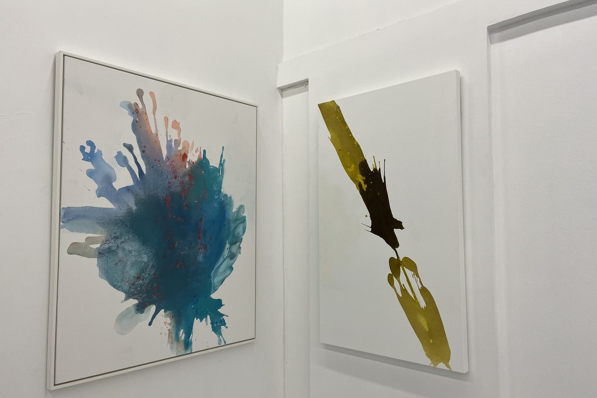 Large-scale fluid art installation inside Clara Berta Studio.