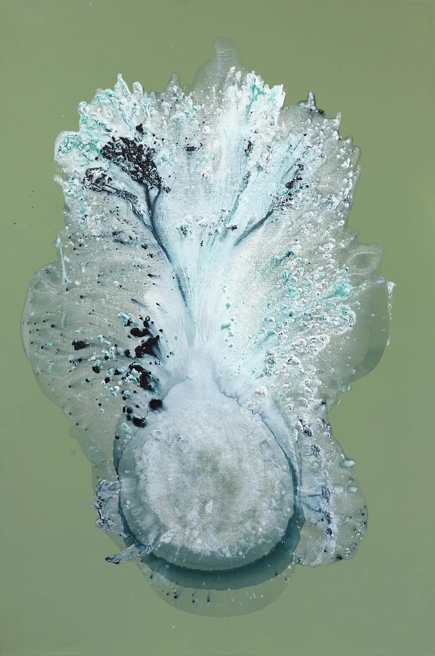 Large-scale modern abstract painting Glaciers by Clara Berta, featuring Payne’s Gray and silver metallic textures over an ethereal airbrushed background for a serene atmosphere.