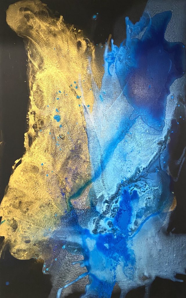 Golden View — Clara Berta